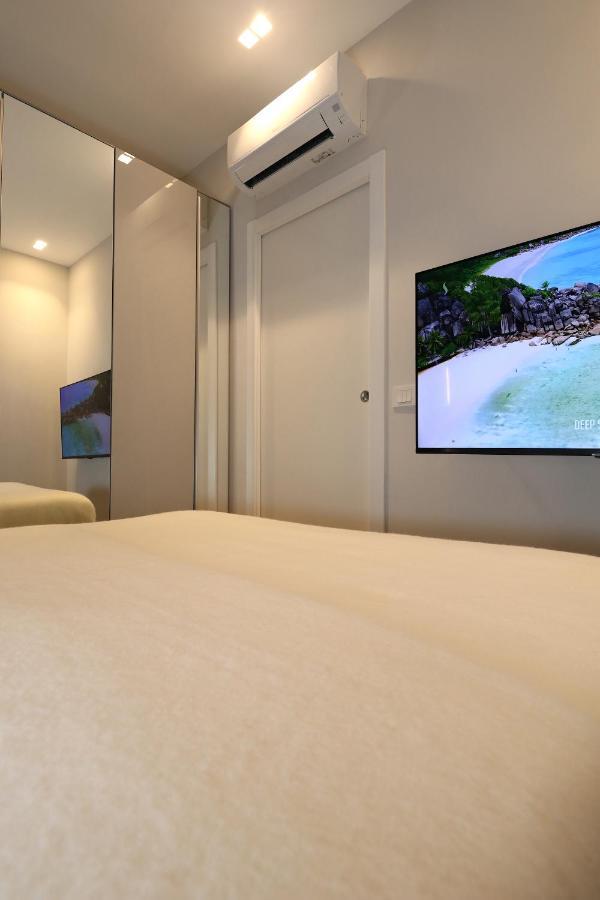 Renovated & Fully Equipped-Luxurious-2Room Fontana Suite, It Just Doesn'T Get Any Better! Ольбия Экстерьер фото