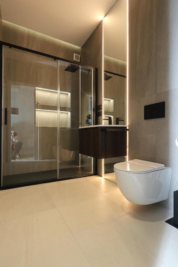 Renovated & Fully Equipped-Luxurious-2Room Fontana Suite, It Just Doesn'T Get Any Better! Ольбия Экстерьер фото