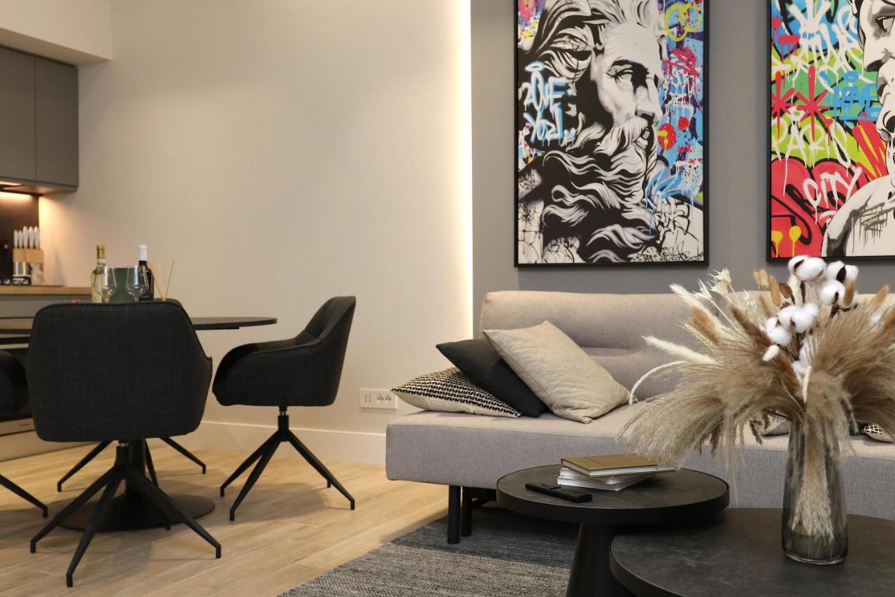 Renovated & Fully Equipped-Luxurious-2Room Fontana Suite, It Just Doesn'T Get Any Better! Ольбия Экстерьер фото
